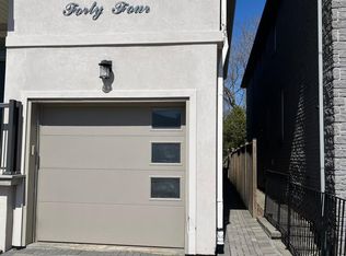 44 Regina Ave BASEMENT 1, Toronto, ON M6A1R3