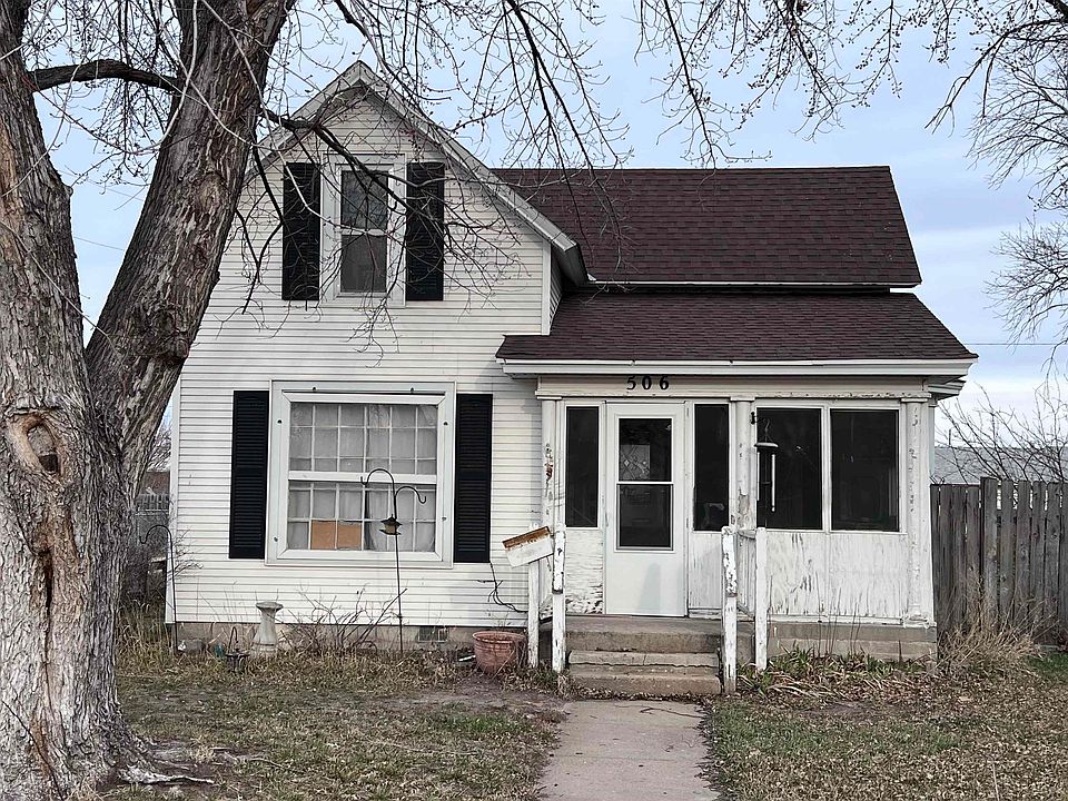 1st image of 506 S Washington St