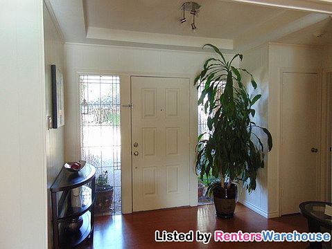 2nd image of 3826 Regent Dr