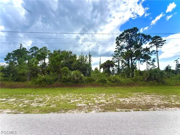 230 McArthur Blvd, Lehigh Acres, FL 33974
