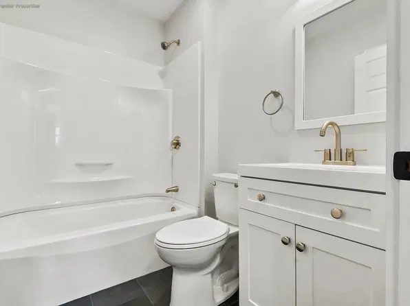 (undisclosed Address), Weymouth, MA 02189