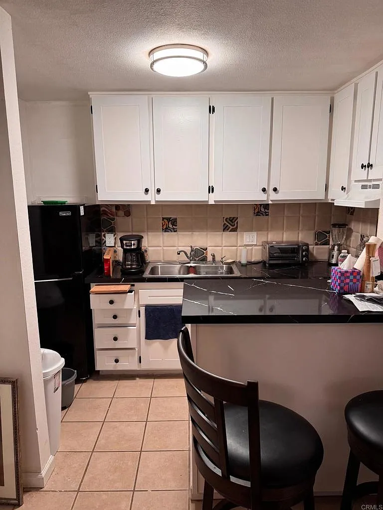 Studio, 1.0 bath, 419 sqft, $2,050 — Photo 3