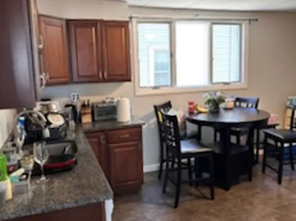 10 Pearson Ave #1, Somerville, MA 02144