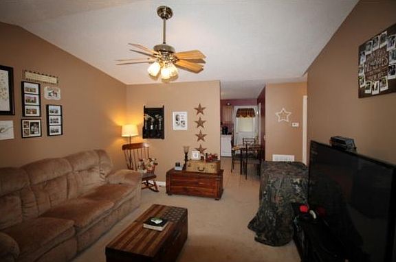 5th image of 127 Mesa Dr #0