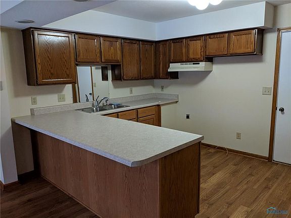 5th image of 1434 Pinehurst Dr