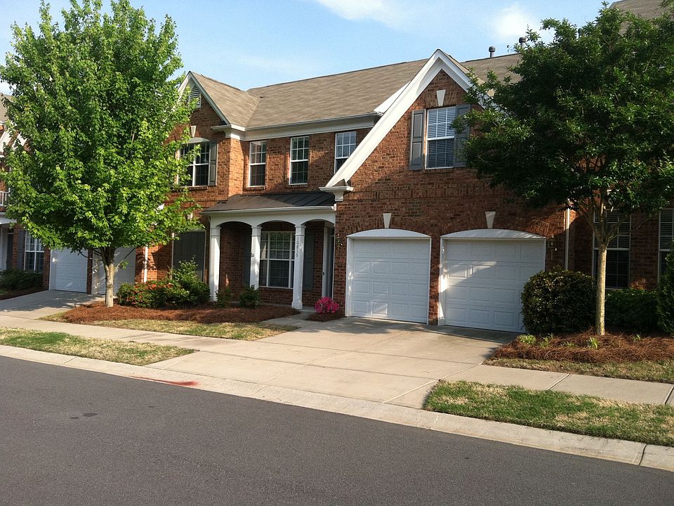 2nd image of 10815 Rogalla Dr