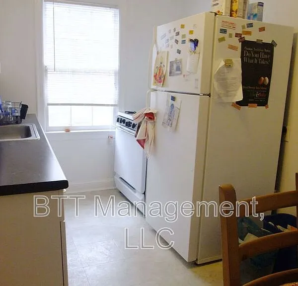 8401 Greenwood Ave #3 — Photo 36