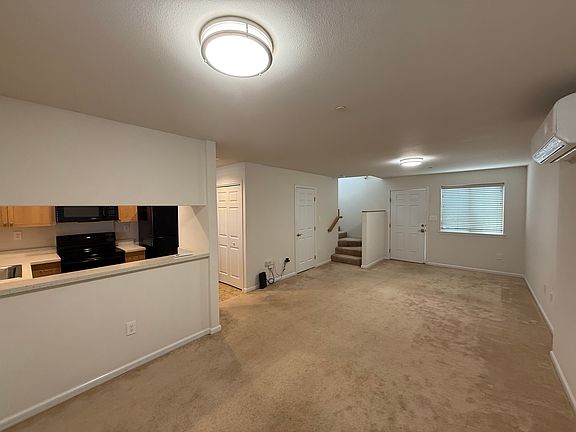 2nd image of 280 Kahoma Village Loop Unit 6-103