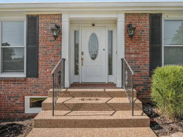 404 Glen Echo Dr, Old Hickory, TN 37138