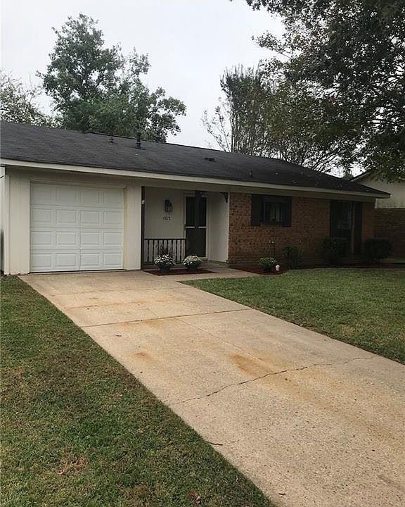 1st image of 4815 Longstreet Pl