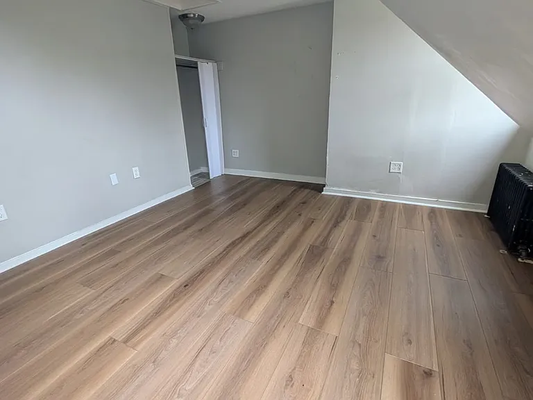 549 Valley St #22 — Photo 4