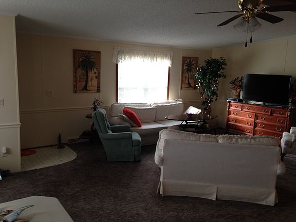 3rd image of Serene And Cozy 2-2 Manuf. Attached Garage