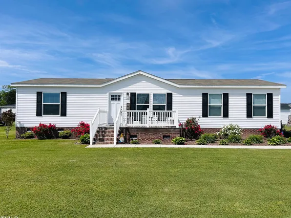 32 Goldeneye Ln, Selma, NC 27576