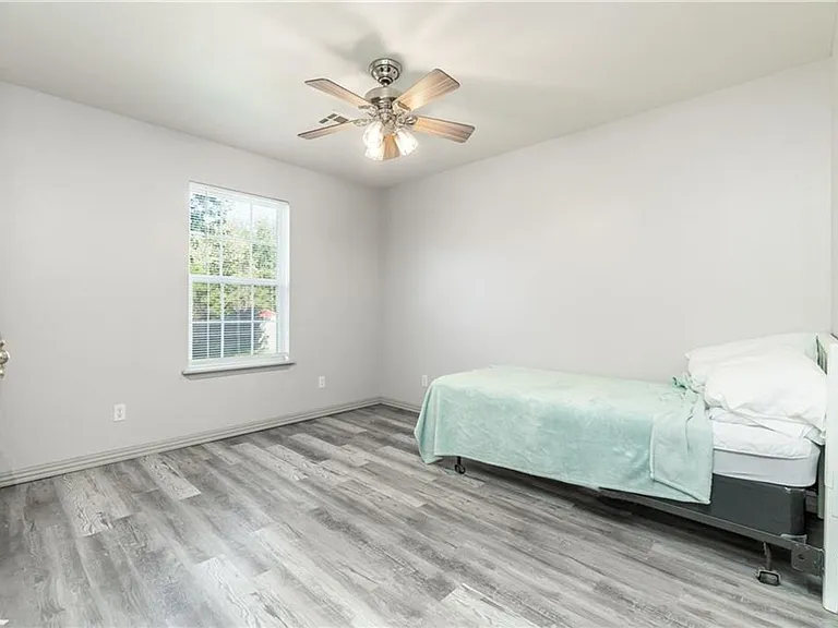 2551 Turner Way — Photo 7