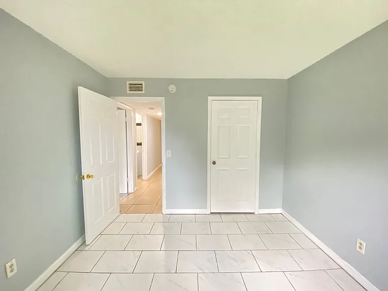 605 Northlake Blvd #63 — Photo 19