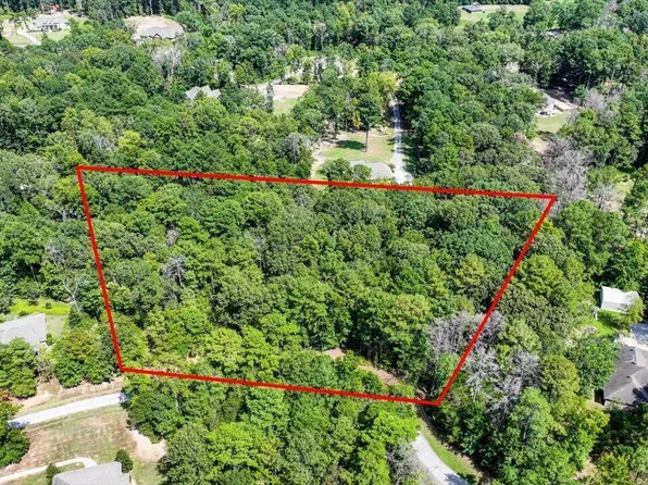 Ivy Ln, Brandon, MS 39042