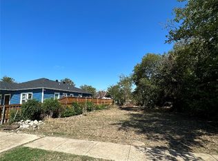 917 E Annie St, Fort Worth, TX 76104