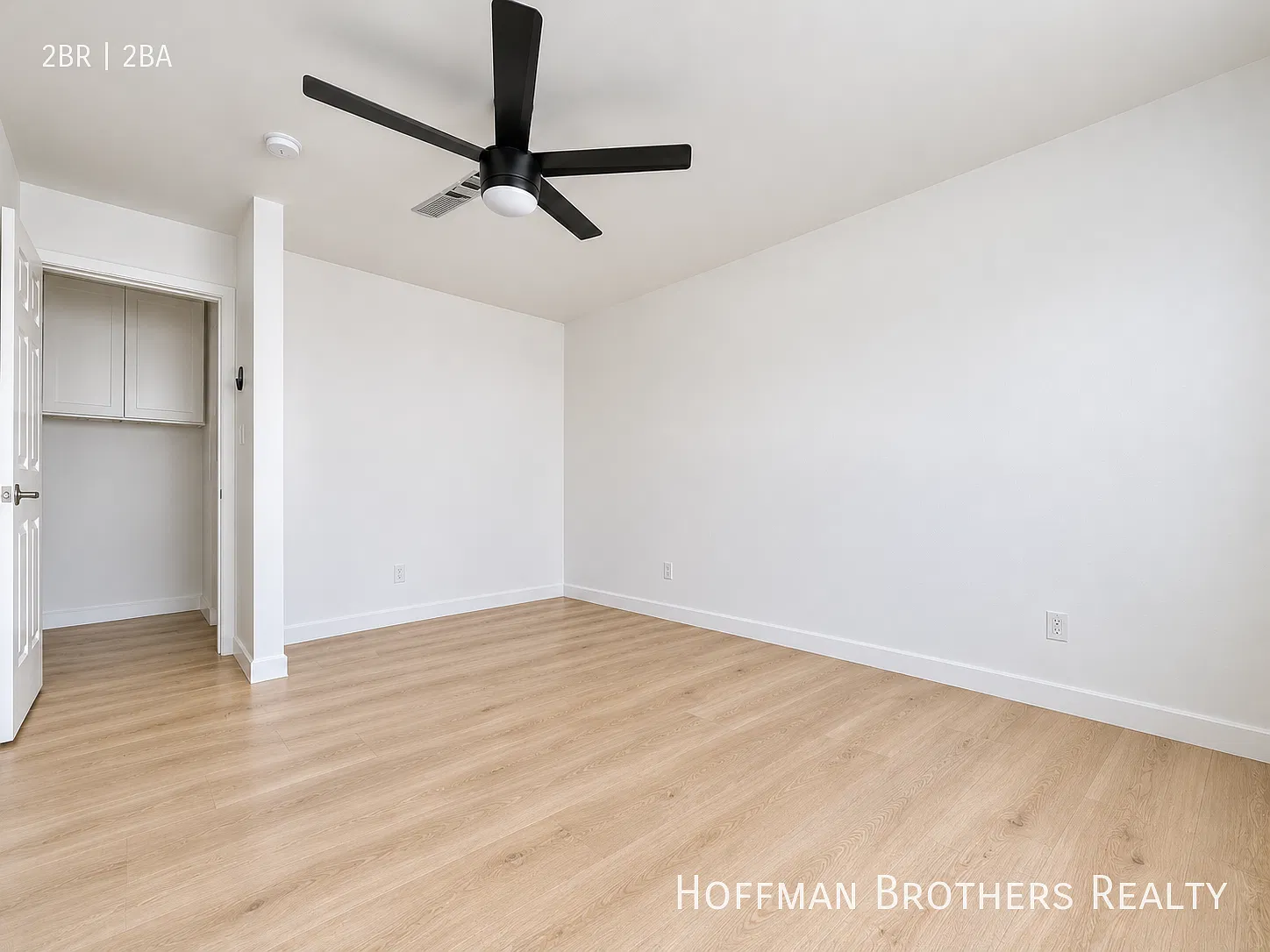 1,200 Off** Renovated Koreatown 2BR/2BA with On-Site Laundry, A/C, Quartz Kitchen & Parking! — Photo 4