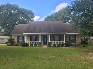 6730 Barnes Dr E, Theodore, AL 36582