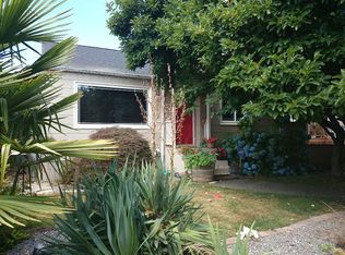 4735 48th Ave SW, Seattle, WA 98116