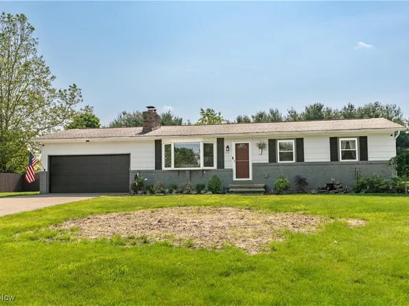 11576 Peach Glen Ave NW, Uniontown, OH 44685