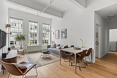 184 Kent Avenue, #D319