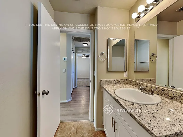 5221 W Fulton St — Photo 16