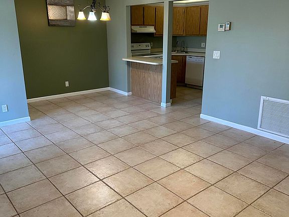 3rd image of 436 Pine Glen Lane #D-1