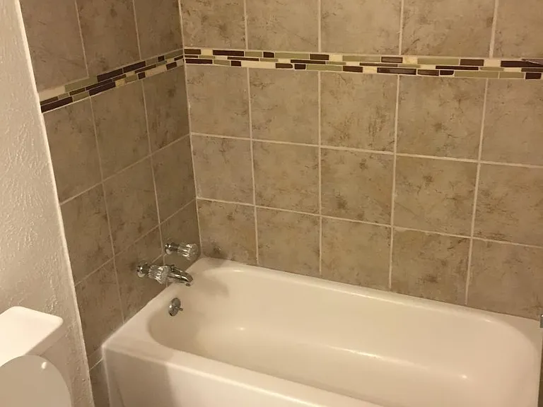 5217 Gates Dr — Photo 15