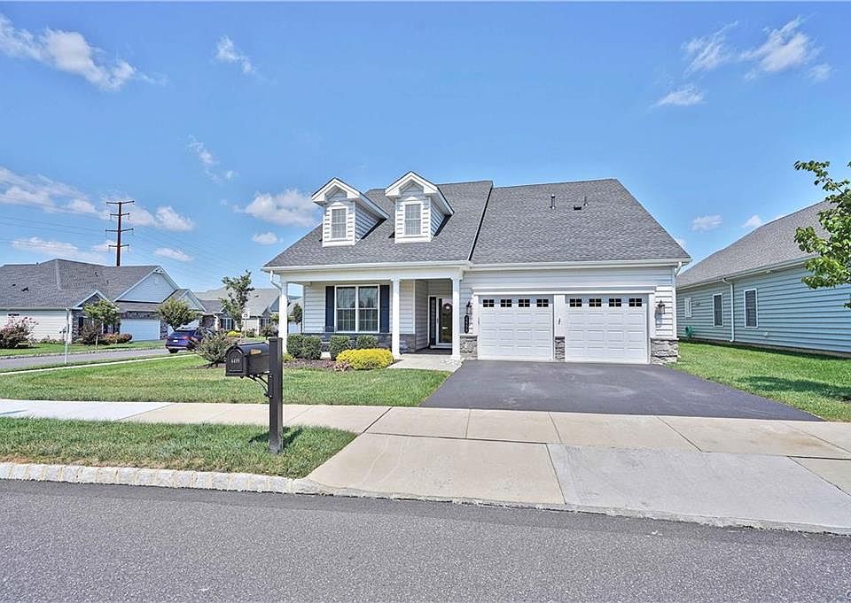 4636 Allegiant St Center Valley, PA, 18034 Apartments for Rent Zillow