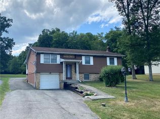 191 Lairds Crossing Rd, Worthington, PA 16262
