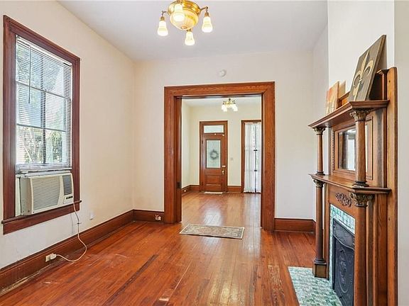 5th image of 1111 Cambronne St