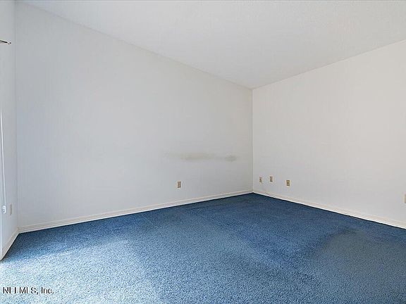 5th image of 2642 Latrium Cir S
