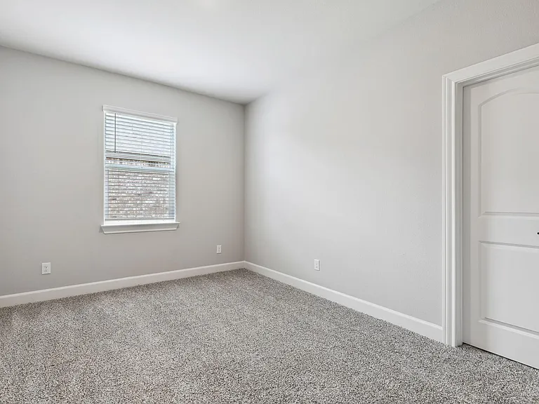 2113 Atwood Dr — Photo 6