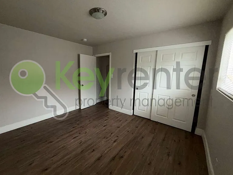 5720 Falconer Way #B — Photo 13