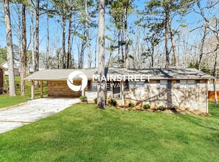 6040 Orchard Rd, Douglasville, GA 30135