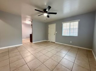 227 17th St APT A, Bakersfield, CA 93301