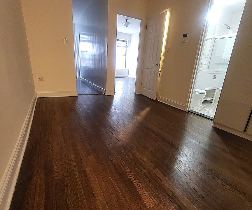 1st image of 423 W Broadway #5C