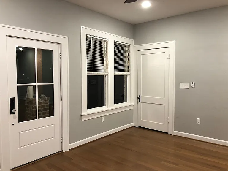 1742 W Main St — Photo 9