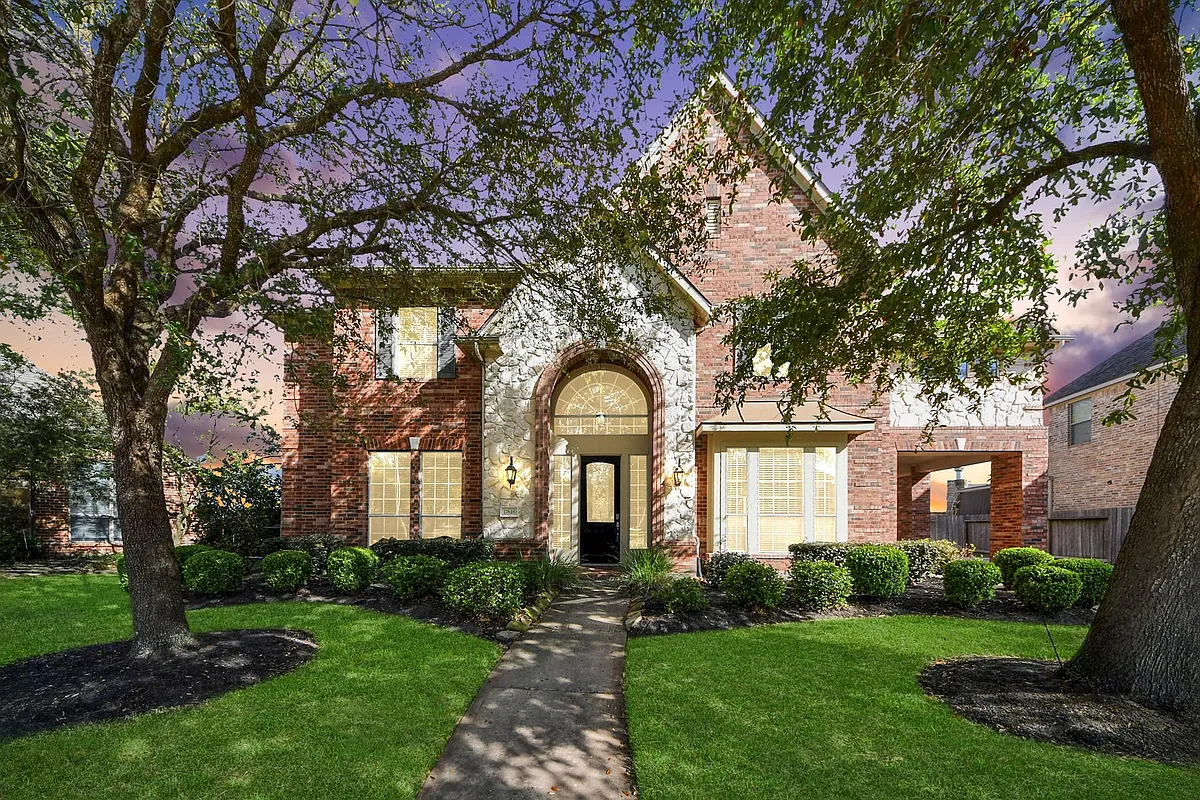 Building Photo - 17618 Raven Canyon Ln