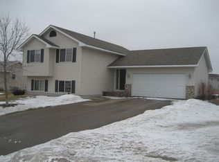 715 Delaware St SW, Lonsdale, MN 55046