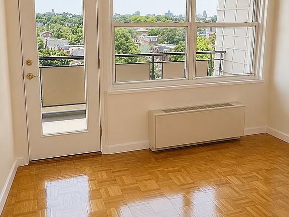 4th image of 108-48 70th Rd APT 10E