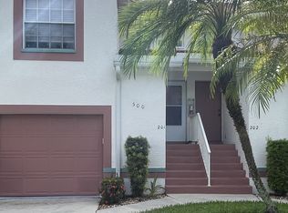 500 Windsor Sq APT 201, Naples, FL 34104