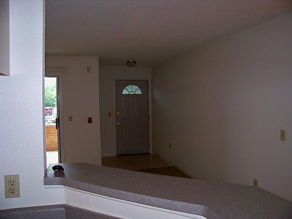 2nd image of 10059 W Lisbon Ave