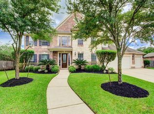 102 Windcrest Ct, Jersey Village, TX 77064