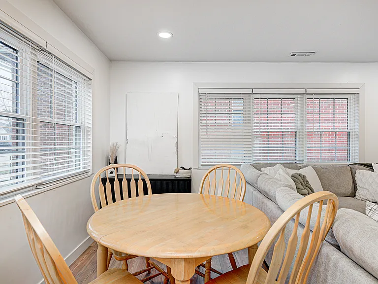 1015 S Randolph St — Photo 10