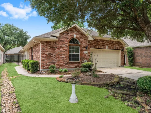 6 Arcadia Way, Conroe, TX 77384