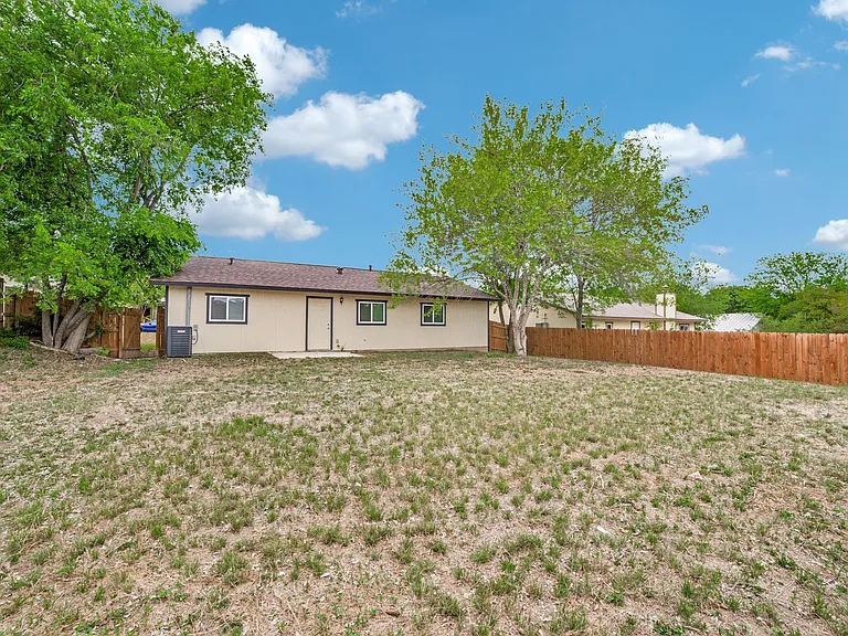 10506 Bounty Dr — Photo 25