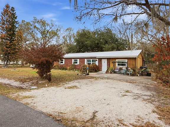 3rd image of 515 Lemon St