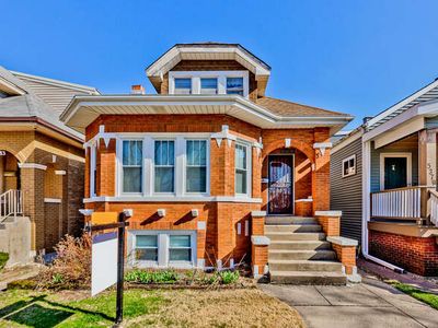 5381 N Lynch Ave, Chicago, IL, 60630